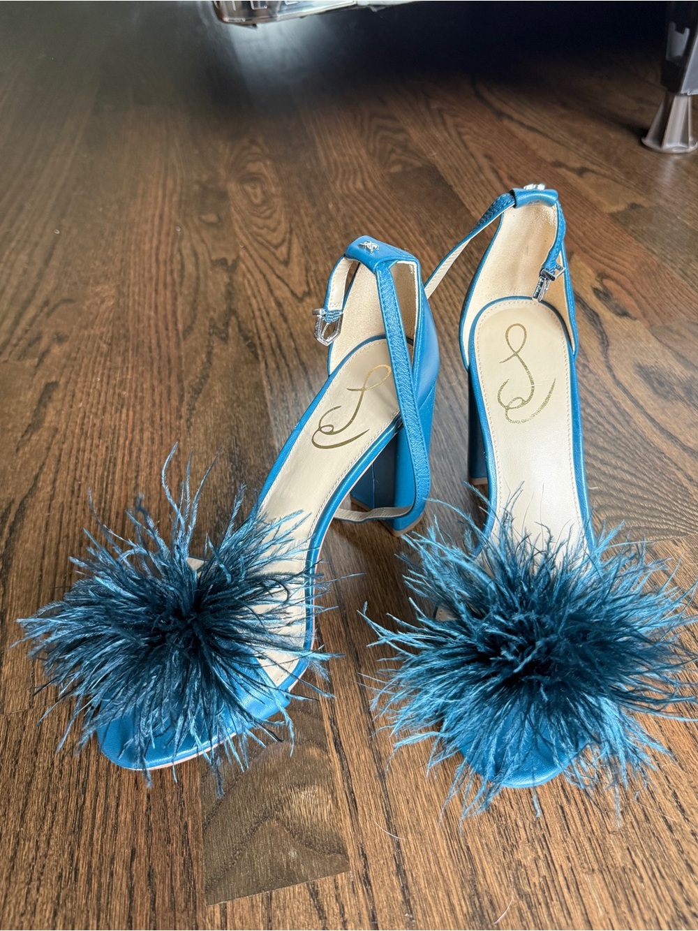 Sam Edelman Teal Feather Trim Yaro Block Heels